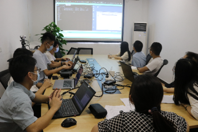 市网络信息中心成功举行网络安全攻防应急演练暨技术交流活动